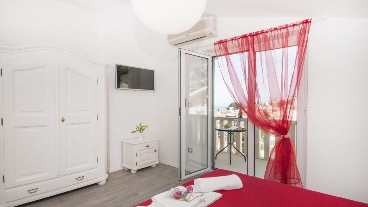 Apartments Angela Baška Voda Cameră foto